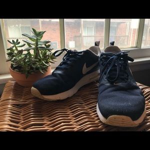Navy Nike Sneakers